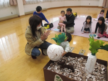 模型のかぶと大根を抜いてみたよ・・・