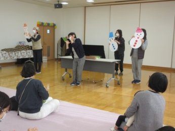 手遊び　ゆきだるまのチャチャチャ。